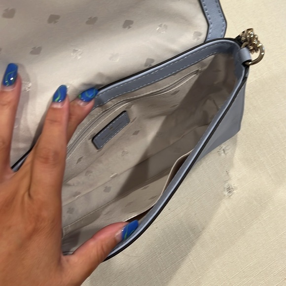 NWOT Kate Spade Greer Periwinkle Crossbody Purse with Silver Chain Strap Detail - Picture 7 of 8